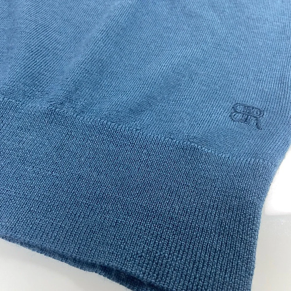 Banana Republic Men's Medium 100%‎ Merino Wool Sweater Blue Crew Neck READ